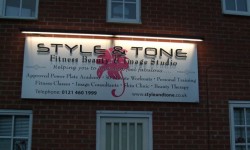 250x250_fitbox-style_tone1.jpg 250x250_fitbox-style_tone1.jpg